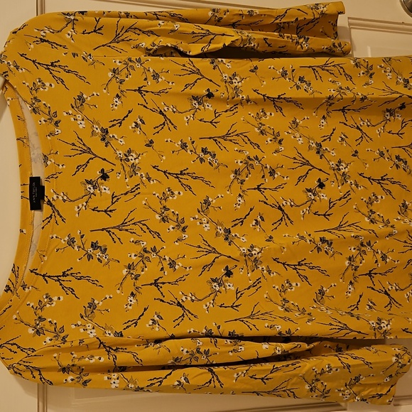 Ann Taylor Factory Yellow, Floral Boatneck Shirt, Women's Size M - Picture 4 of 8